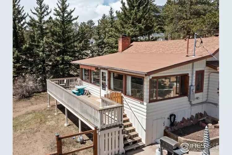 Rent Cottage in Classic High Drive with Guest Cabin and Stunning Views