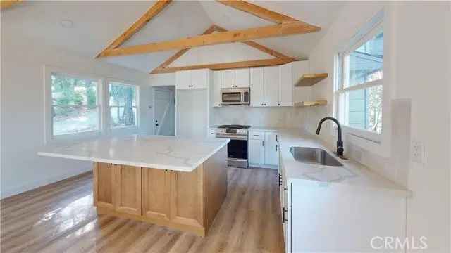 House For Sale in 28487, Altamont Court, Lake Arrowhead, California