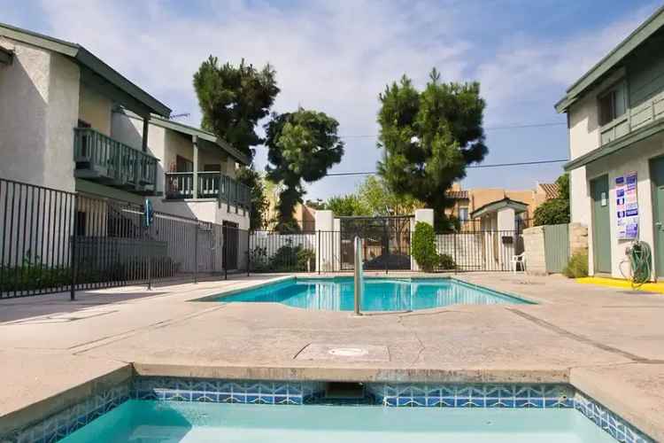 Rent Apartments at Park East with Greenbelt Surroundings in Bellflower