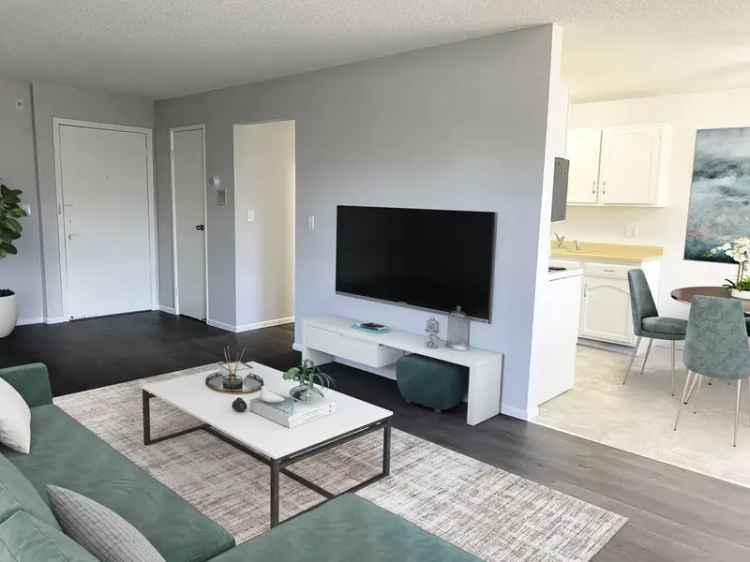 Rent Spacious Pet Friendly Apartments in West St Paul with Amenities