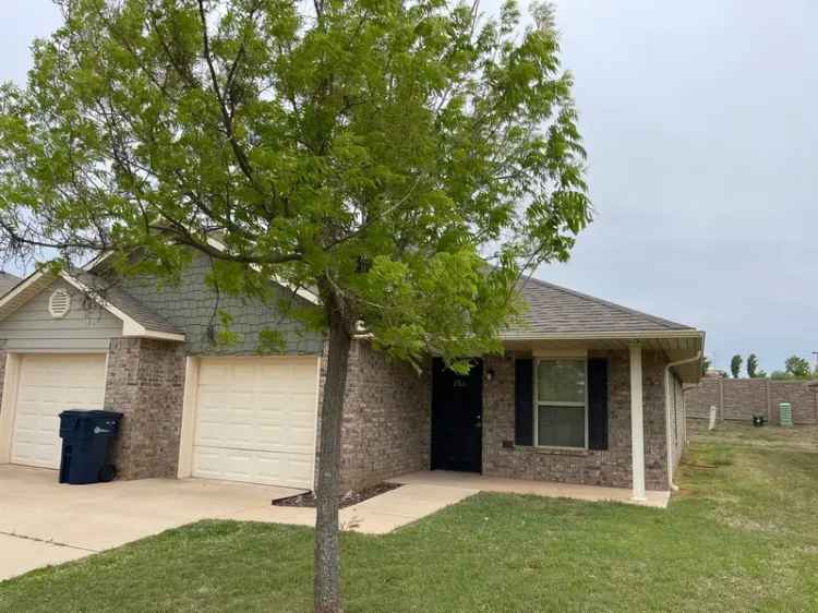 Rent Apartment Unit Ideal for 55 and Up Residents in NW Okc