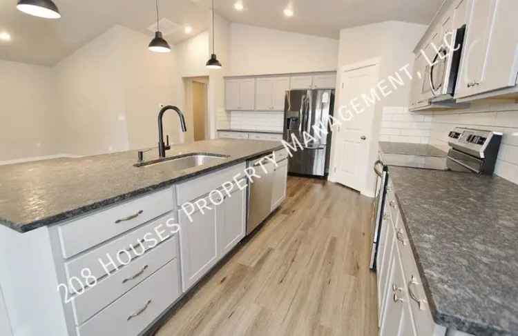 Rent Beautiful Home in Franklin Village with Modern Features