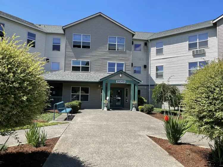 Rent 58 Plus Active Senior Apartments in Aloha Oregon with Great Amenities