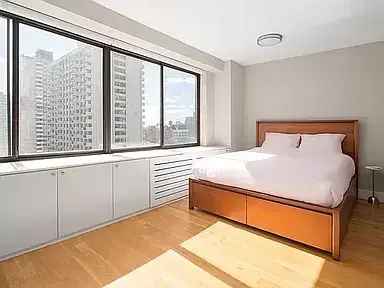 Buy Alcove Studio Full-Service Condo Near Central Park with Modern Features