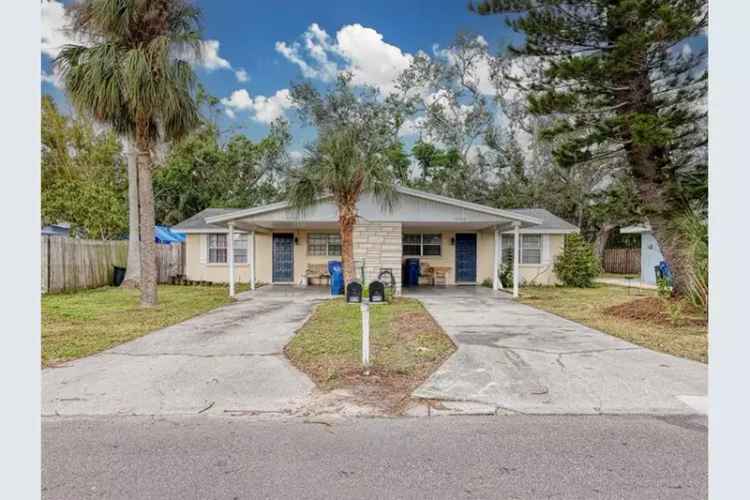 Buy Duplex Near Anna Maria Island with Spacious Units and Backyard