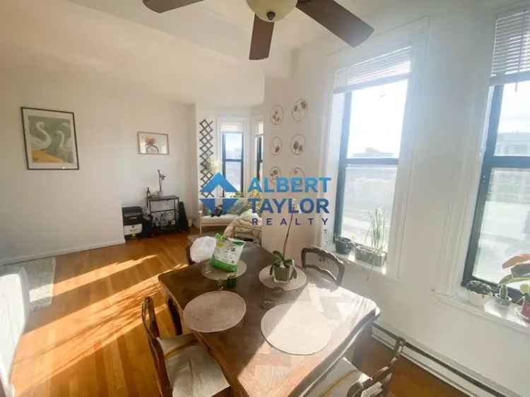 Rent Beautiful 3 Bedroom Apartment in Bay Village Back Bay