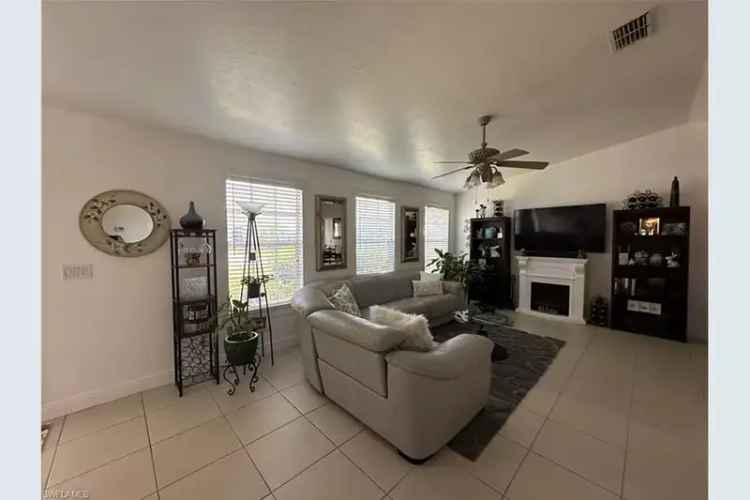 Charming 3 Bedroom 2 Bathroom Pool Home in Established Neighborhood