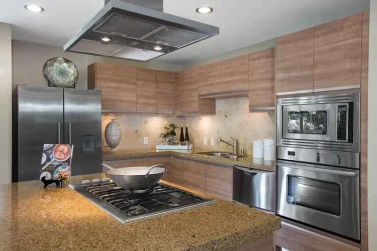 Rent High Rise Apartment in Irvine with Resort Style Amenities