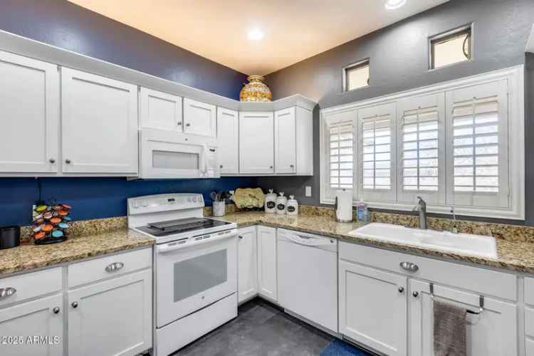 Buy Condo in North Scottsdale with Mountain Views and Great Amenities