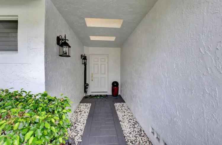 House For Sale in 2232, Northwest 52nd Street, Boca Raton, Florida