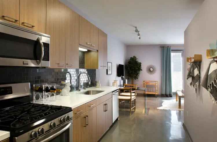 Rent Modern Apartments in Glendale with Indulgent Amenities