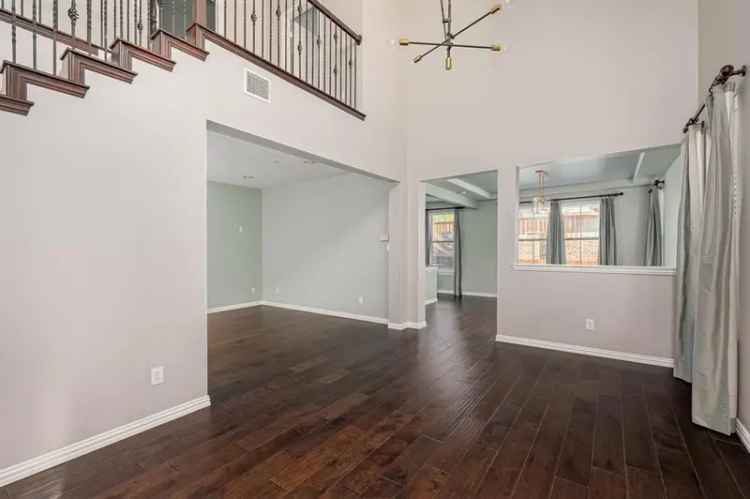 Buy Modern Luxury End Unit Townhome in Plano with Spacious Patio