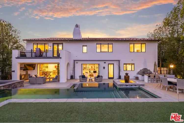 Luxury Buy Estate in Calabasas with Pool and Stunning Views