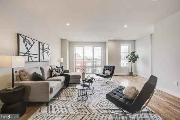 For Sale Stunning Newly Remodeled Unit in Columbia Heights with Rooftop Deck