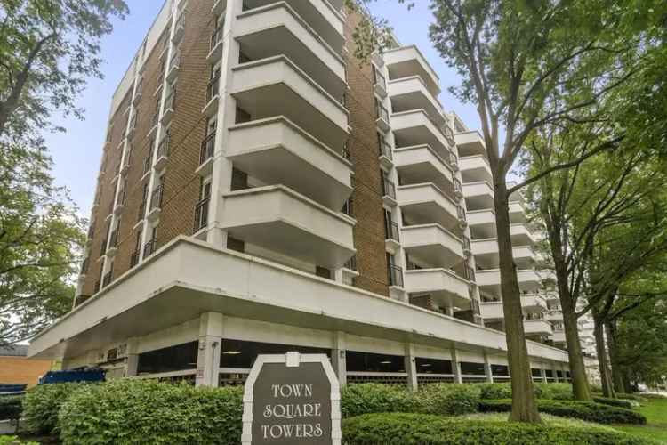 Condo for Rent in Southwest DC with Luxury Finishes and Views