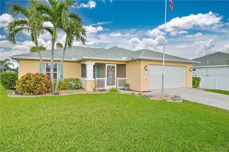 House For Sale in 1427, Southwest 38th Terrace, Cape Coral, Florida