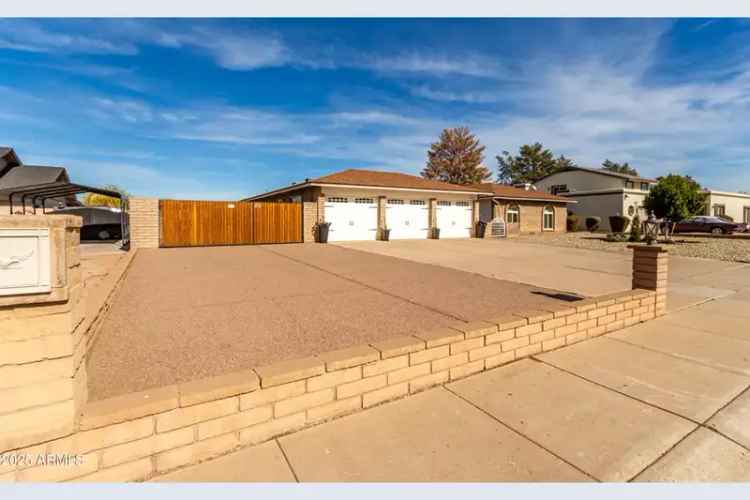 Buy Ranch Home with Pool in Spacious Lot Featuring 4 Bedrooms and 2 Bathrooms