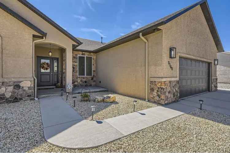 Buy Ranch Home in Four Mile Ranch Golf Community with Mountain Views