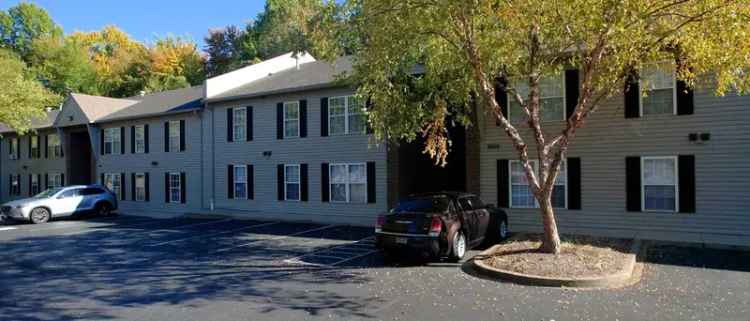 Rent Two Bedroom Apartments in Louisville with Great Amenities