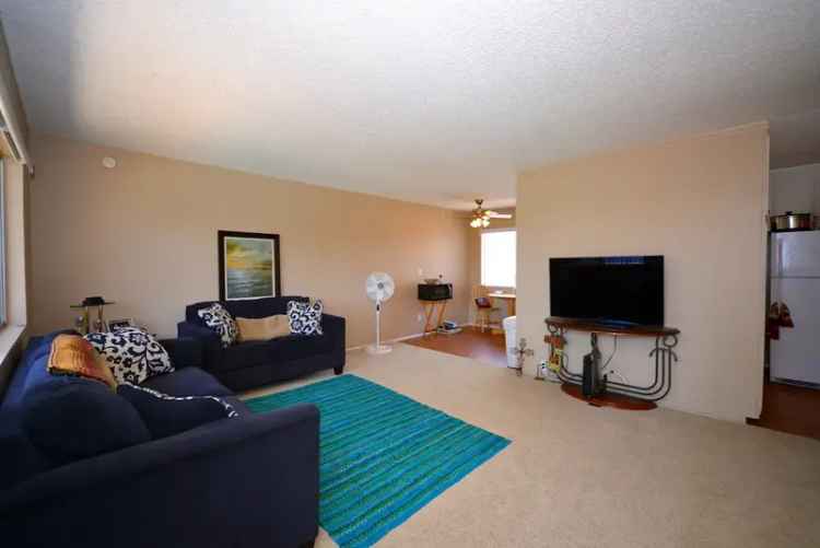 Rent Ocean View Townhomes Apartment Community with Pool and Parking