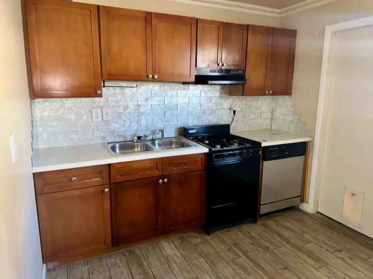 Rent 2 Bedroom Apartment Unit with Private Backyard and Pool