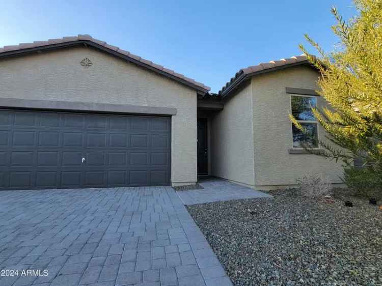 House For Sale in Surprise, Arizona