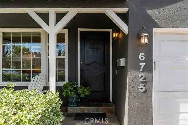 House For Sale in 6725, Rubio Avenue, Los Angeles, California