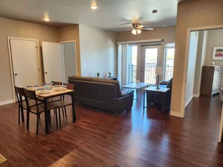 Rent Apartments near University of Iowa with Modern Amenities