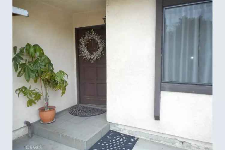 Duplex for Sale in Atwater Village with Great Income Potential