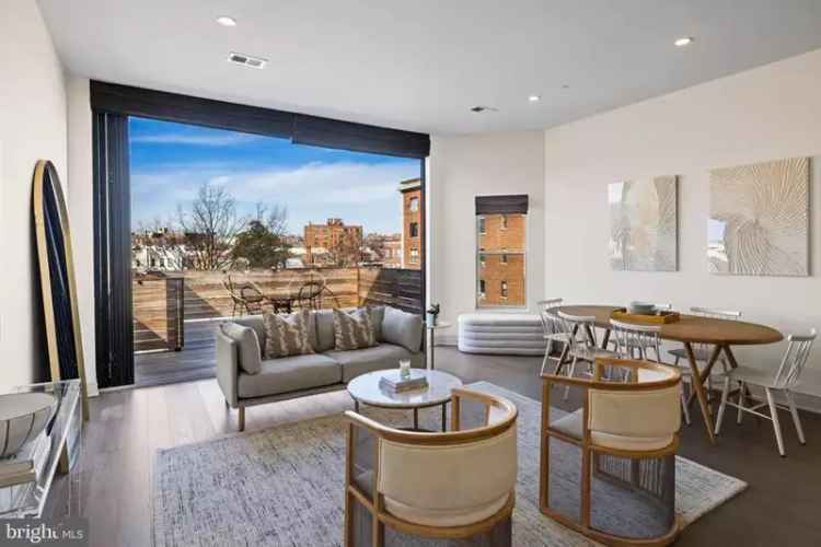 Luxury condo for rent near Dupont Circle with stunning roof deck