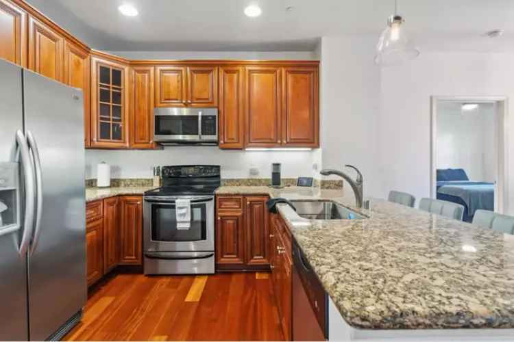 Rent Sophisticated Condo in Willow Glen with Modern Features and Balcony