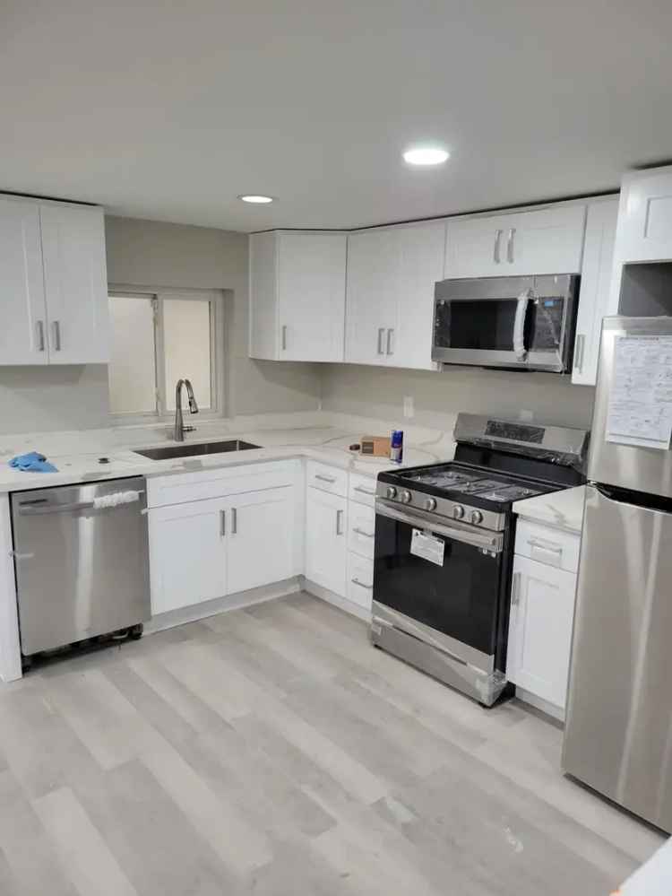 Rent Remodeled Apartment 4 Beds 2 Baths in Lynnwood