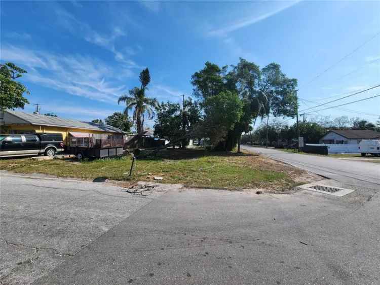 Land For Sale in 1712, 38th Avenue West, South Bradenton, Florida