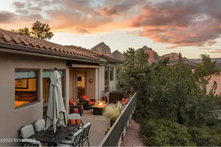 Luxury Single Level Home for Sale in Les Springs with Red Rock Views