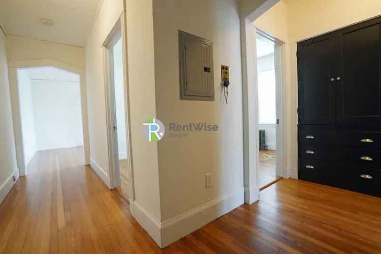 Rent Apartments in Mass Ave with Modern Finishes