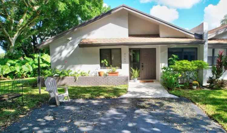 House For Sale in 4147, Palm Forest Drive North, Delray Beach, Florida