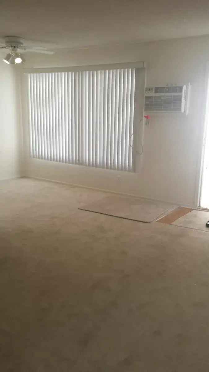 Rent Apartment in Centrally Located Koreatown with Unique Features