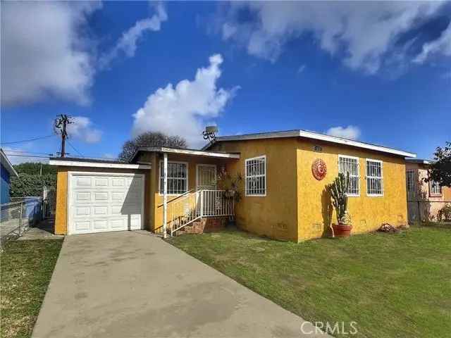 House For Sale in 833, East 101st Street, Los Angeles, California