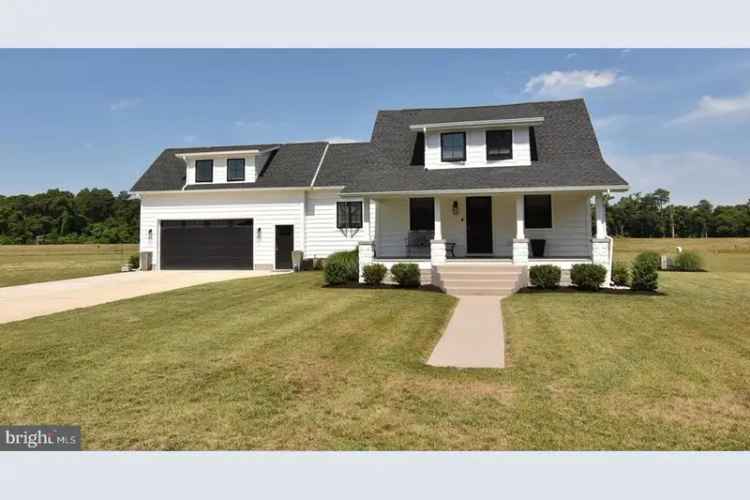 Buy Modern Farmhouse in Millsboro with Spacious Kitchen and Yard