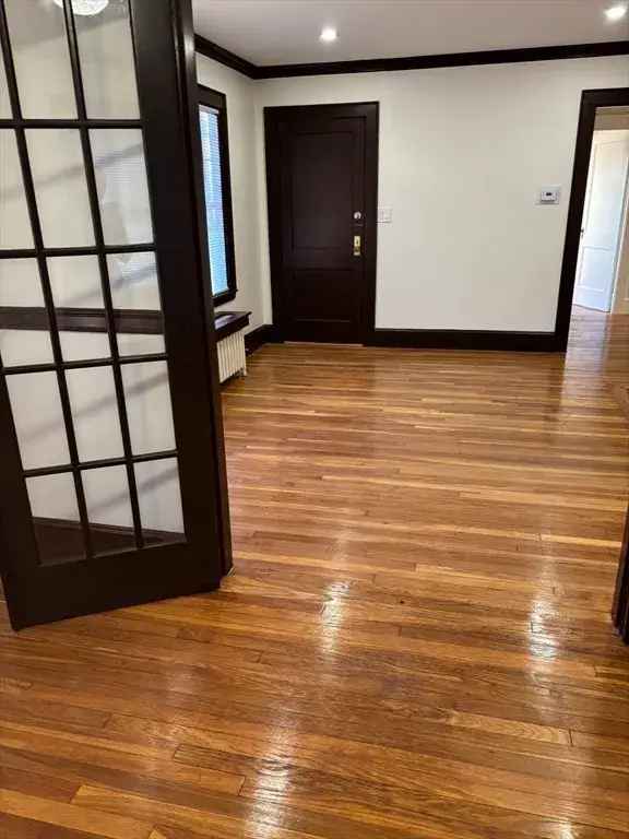 Rent Beautiful 3 Bed 1 Bath Apartment Near Arlington Reservoir