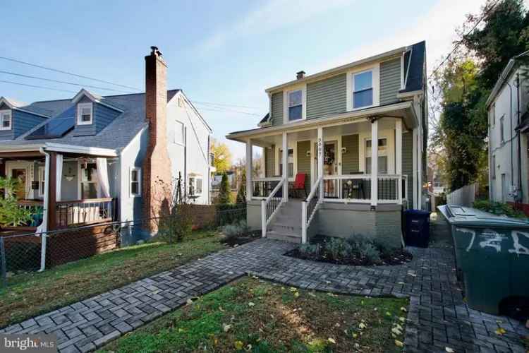 House For Sale in 3007, Clinton Street Northeast, Washington, District of Columbia