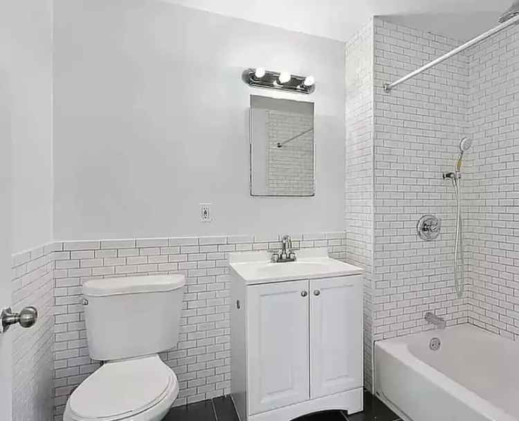 Rent Apartment Unit in Central Harlem Beautifully Renovated 2 Bed