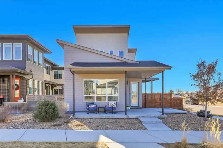 Rent Mountain House in Midtown with Spectacular Views and Outdoor Pergola