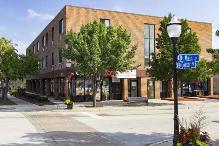 Rent Downtown Apartments in Bensenville with Convenient Transportation