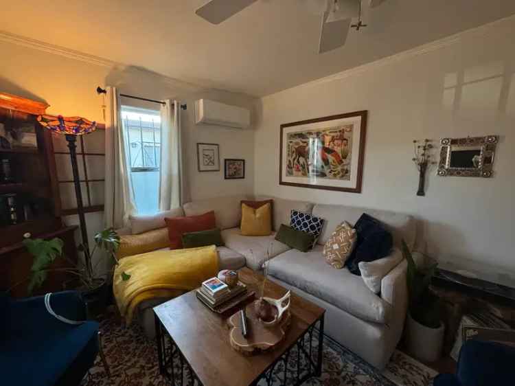 Rent Stylish Apartment Unit in Trendy Downtown Culver City with Yard