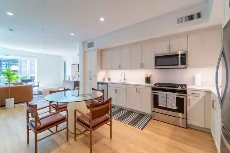 Rent Apartments in Culver City with Modern Amenities and Community Features