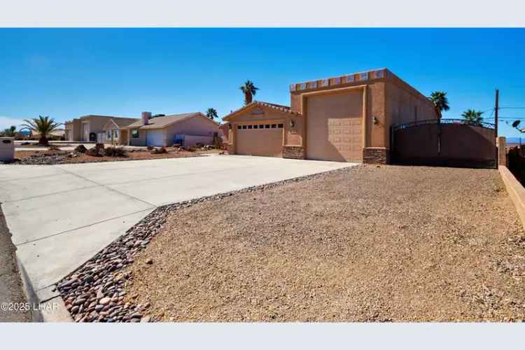 House For Sale in 1487, McCulloch Boulevard South, Lake Havasu City, Arizona