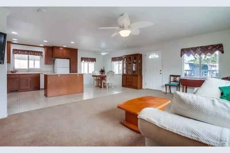 Buy manufactured home in California gated community with resort amenities