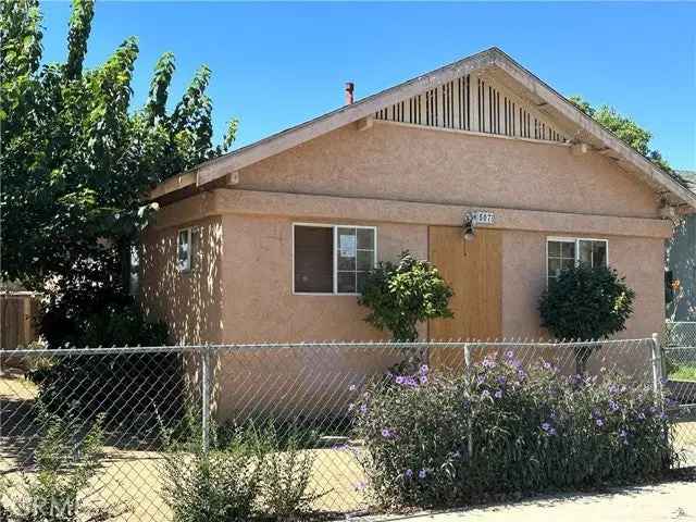 House For Sale in 507, Lincoln Street, Bakersfield, California