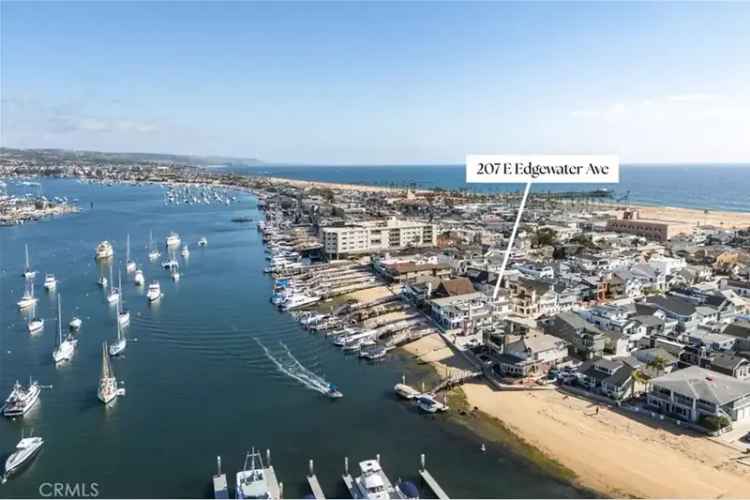 Buy Bayfront retreat house in Newport Beach with private dock and views